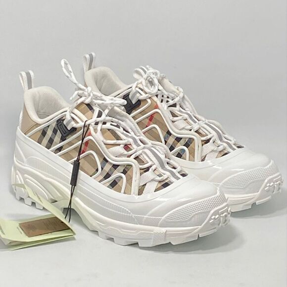 Burberry Arthur Vintage Check Cotton & Leather Sneakers size 41 - Picture 3 of 12